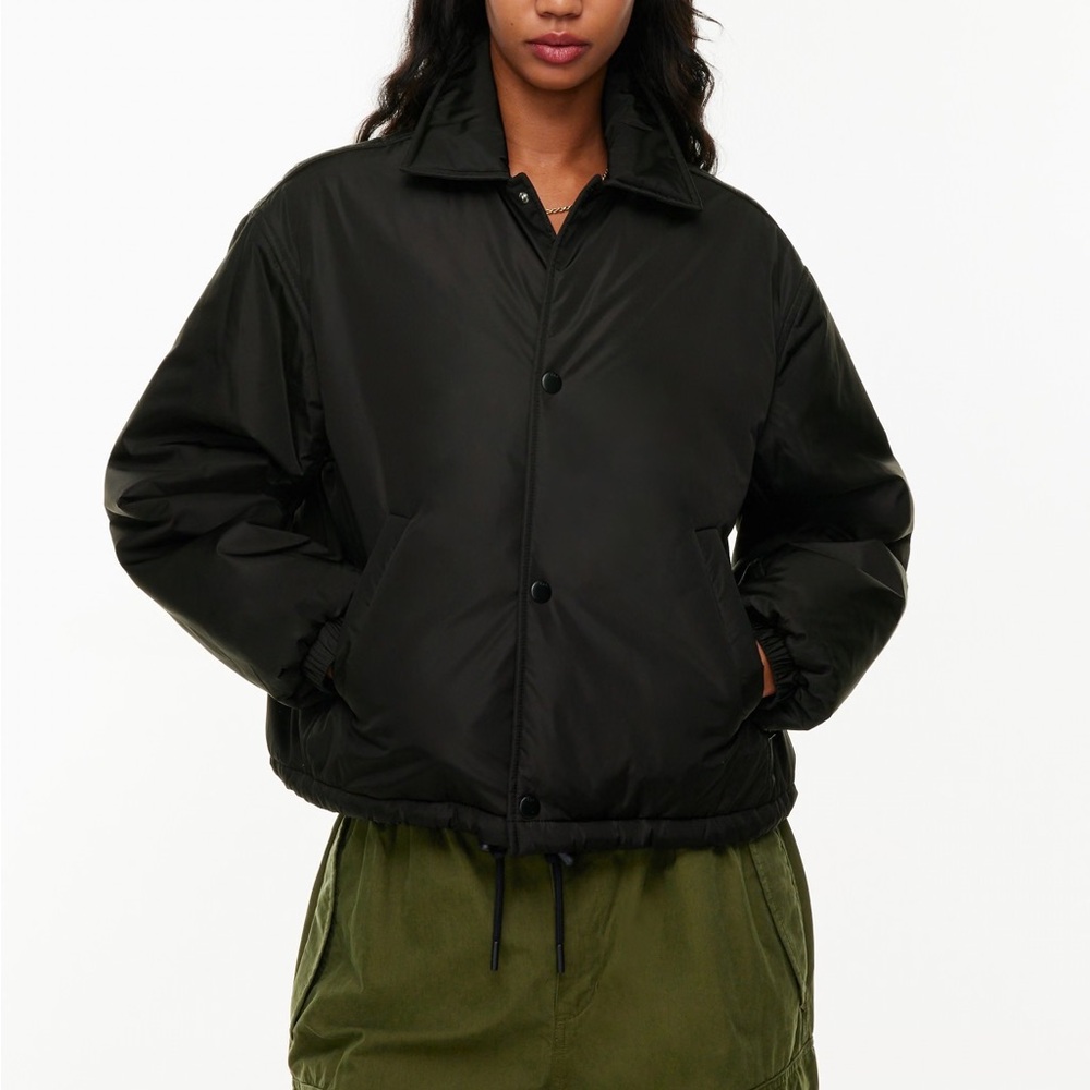 Aritzia TNA Coaches Short Jacket